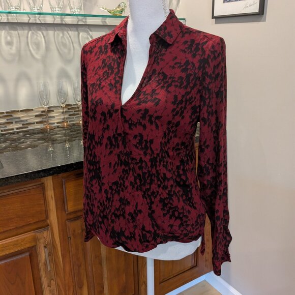 Rock & Republic Red Black Print Blouse | M | Faux Wrap Hi-Lo Long Sleeve Top - Picture 1 of 5